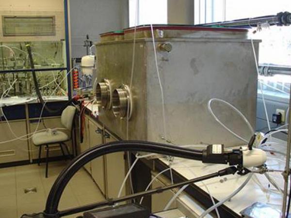 Small test chamber
